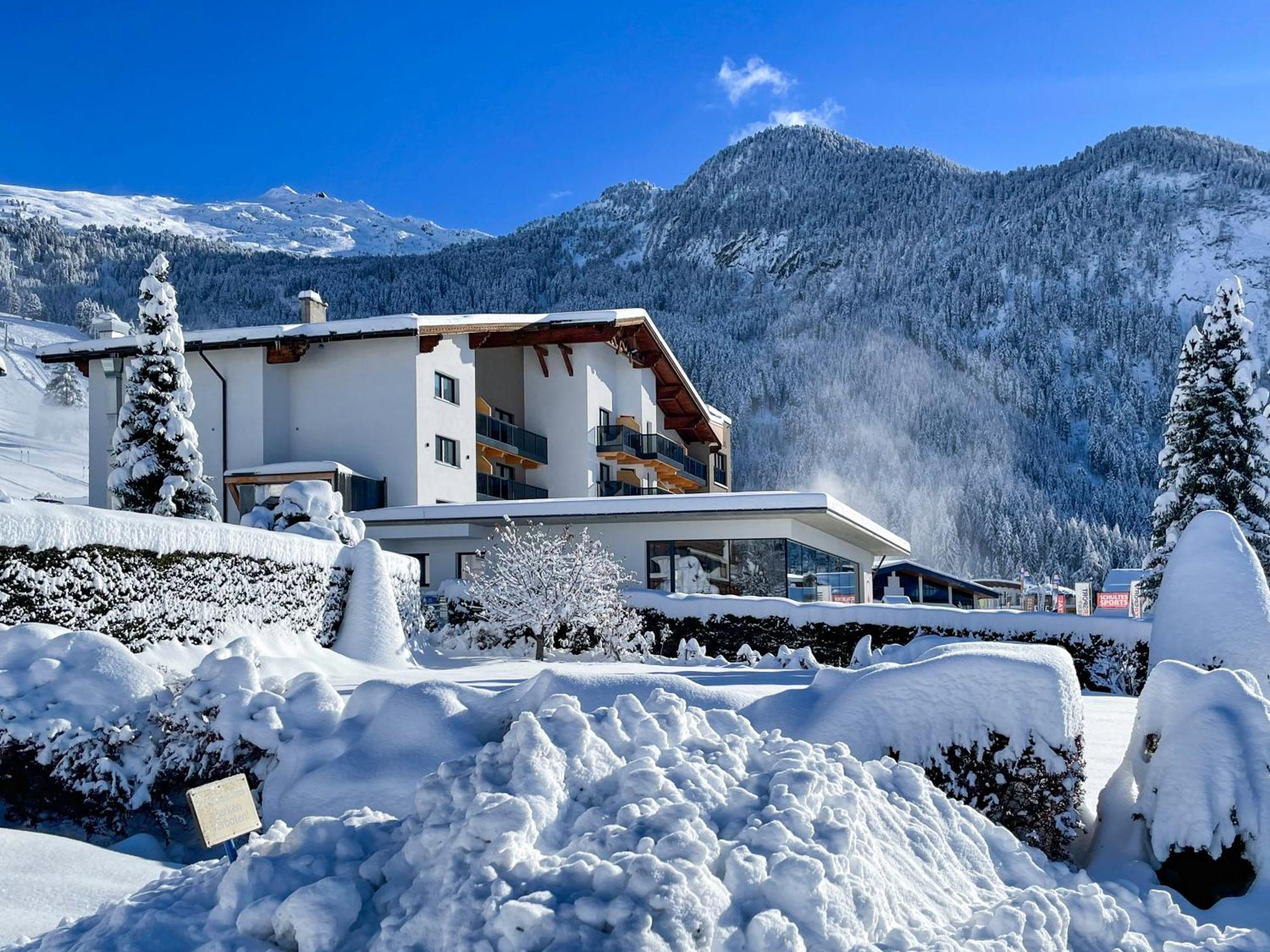 Hotel Venetblick Йерценс Екстериор снимка