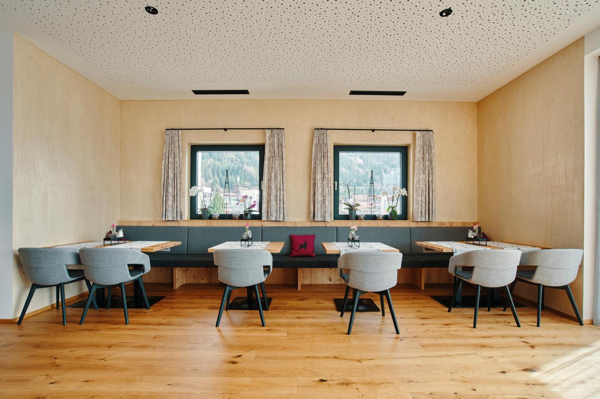 Hotel Venetblick Йерценс Екстериор снимка