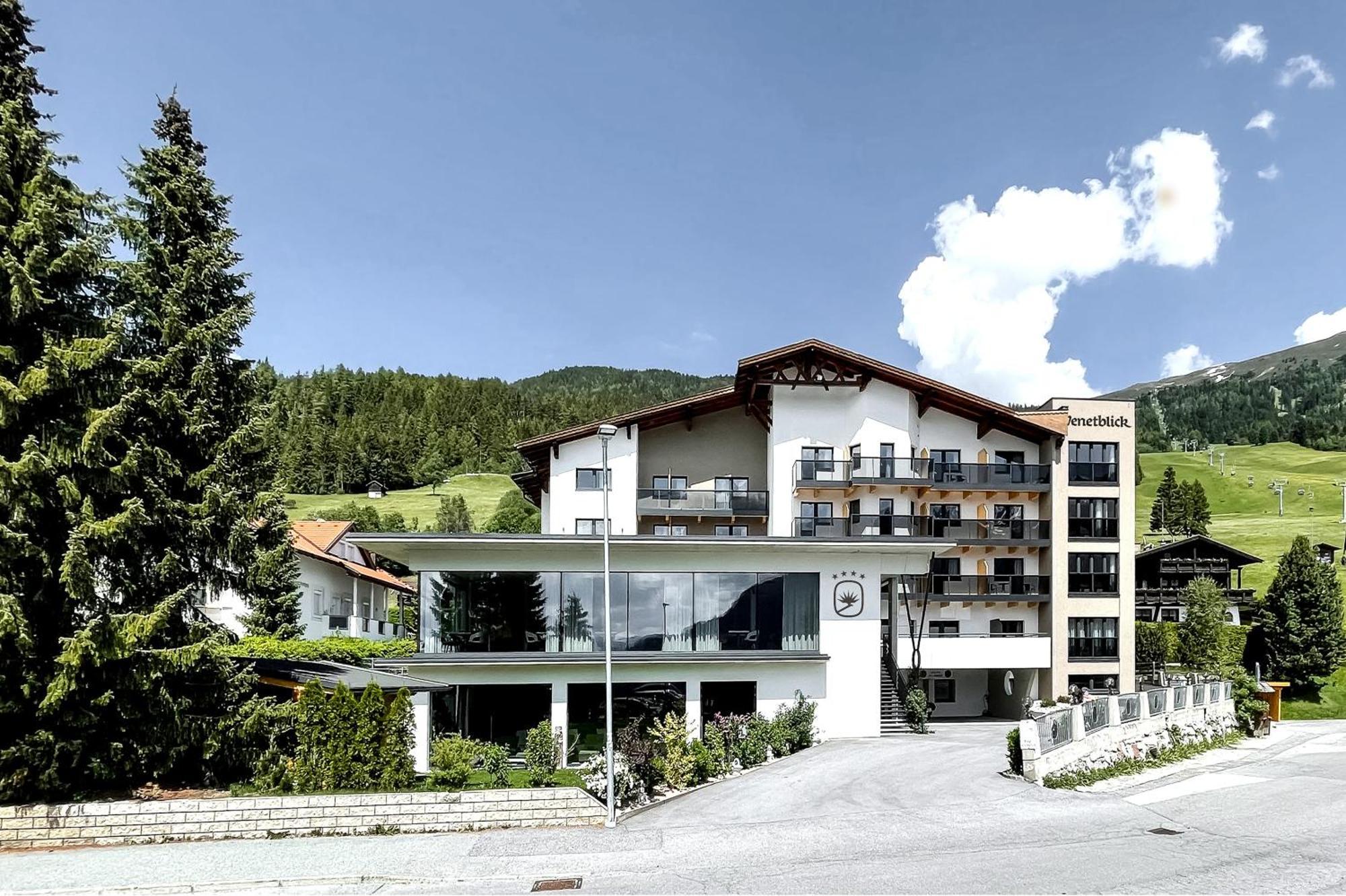 Hotel Venetblick Йерценс Екстериор снимка