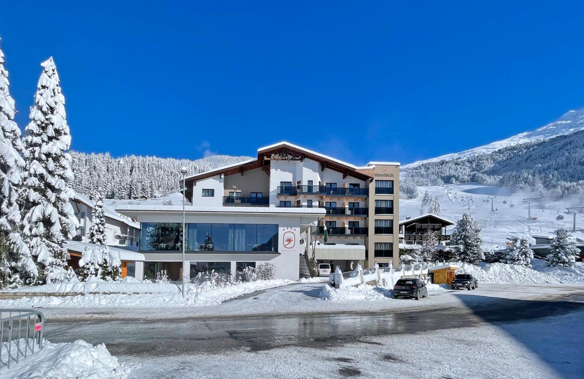 Hotel Venetblick Йерценс Екстериор снимка