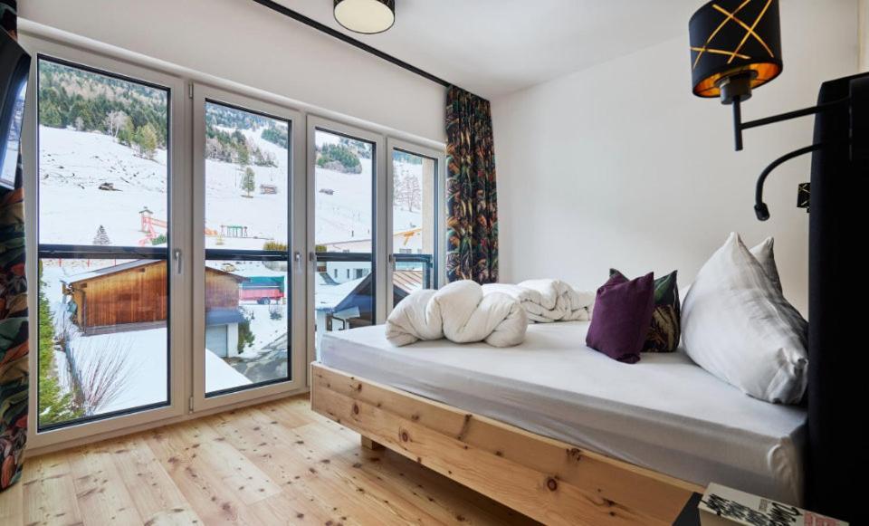 Hotel Venetblick Йерценс Екстериор снимка