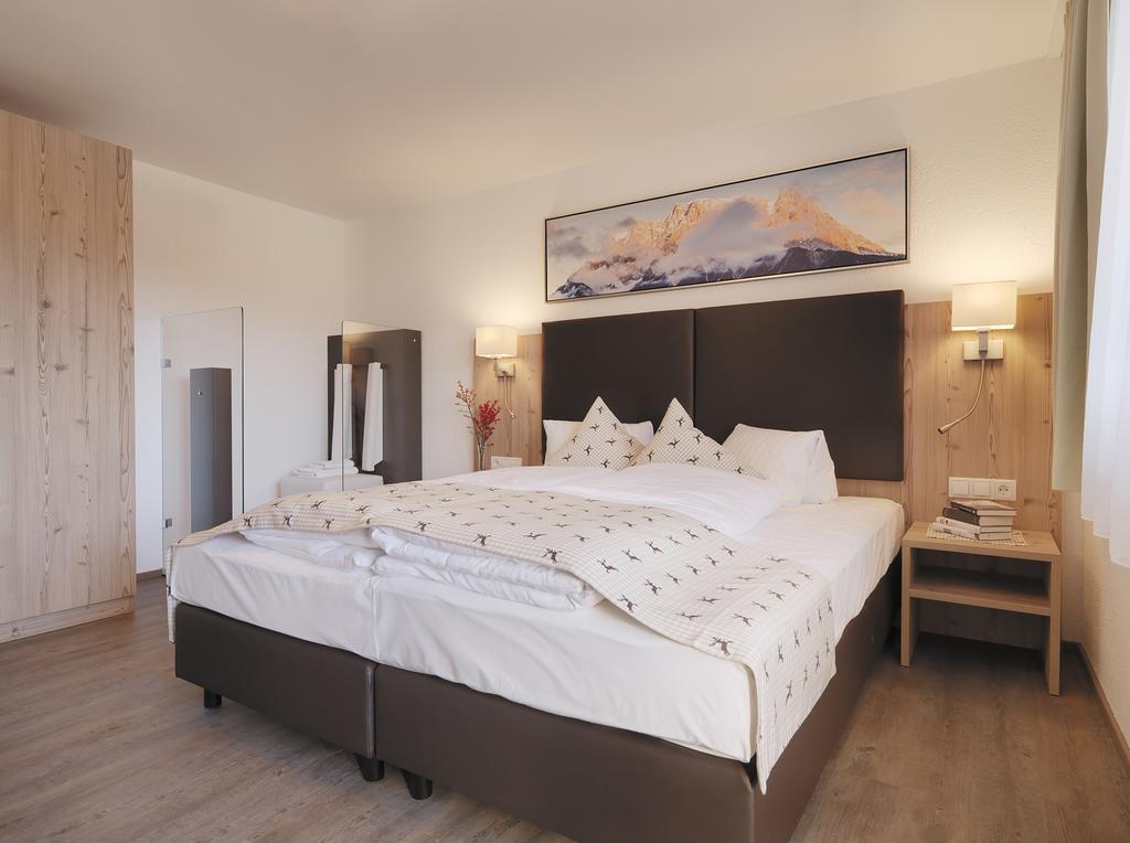 Hotel Venetblick Йерценс Екстериор снимка