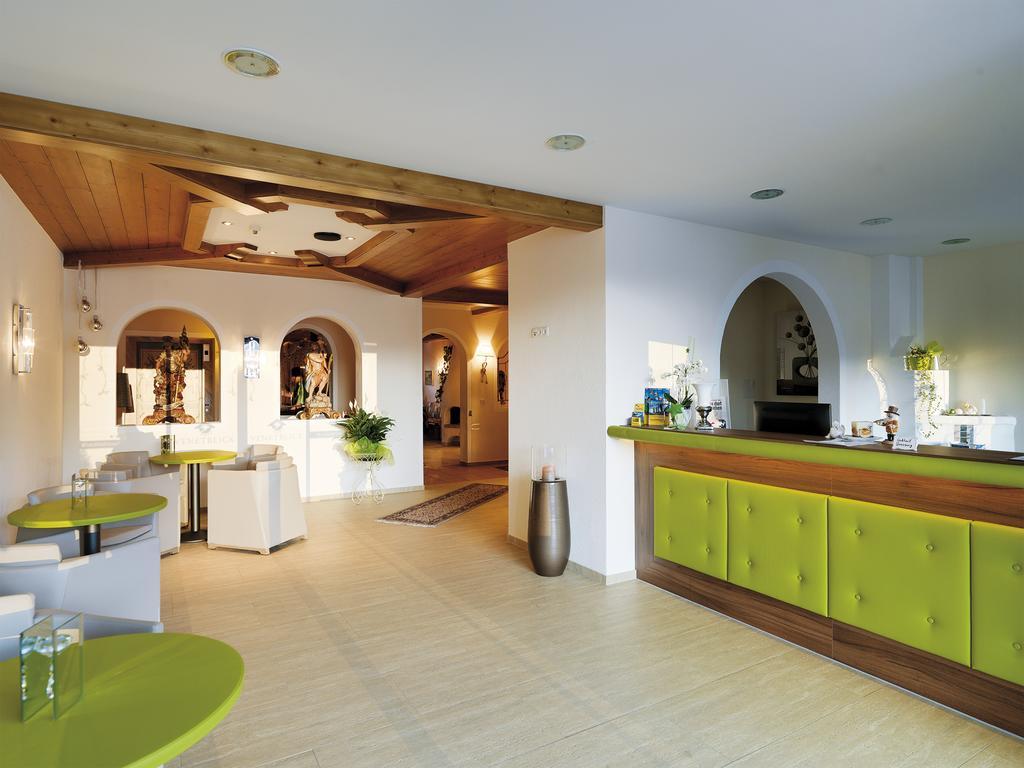 Hotel Venetblick Йерценс Екстериор снимка